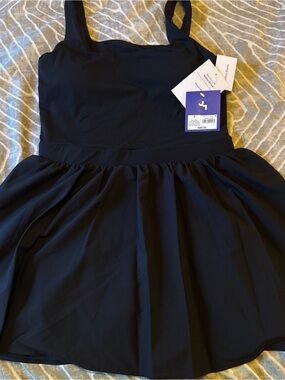 JoyLab Black Square-Neck Dress with built in shorts size small